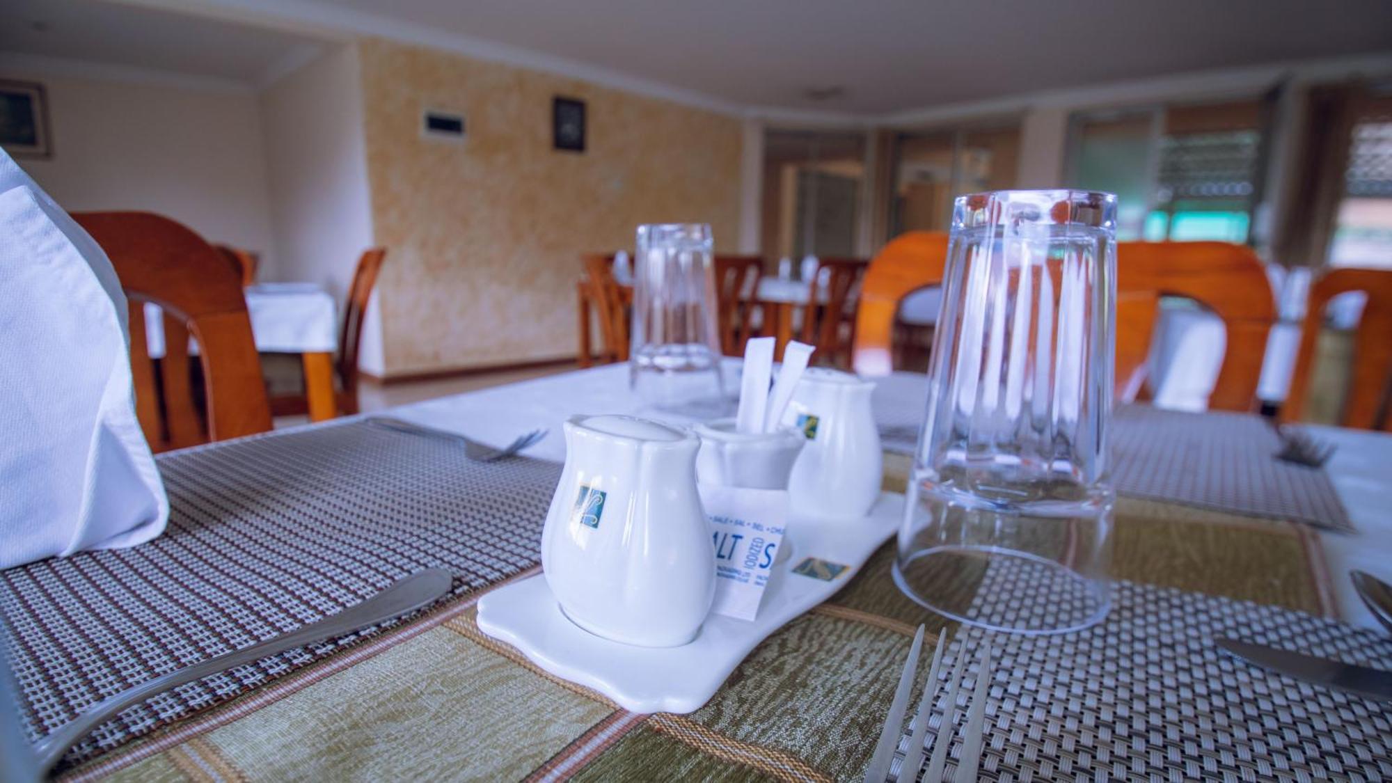 Longview Suites Hotel Nairobi Bagian luar foto