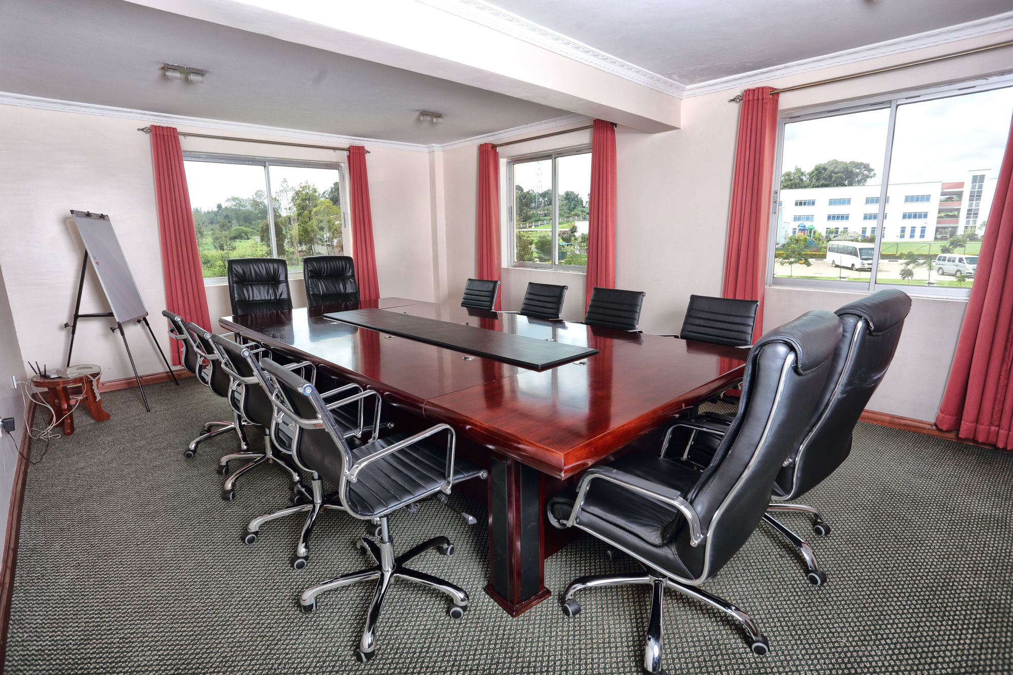 Longview Suites Hotel Nairobi Bagian luar foto