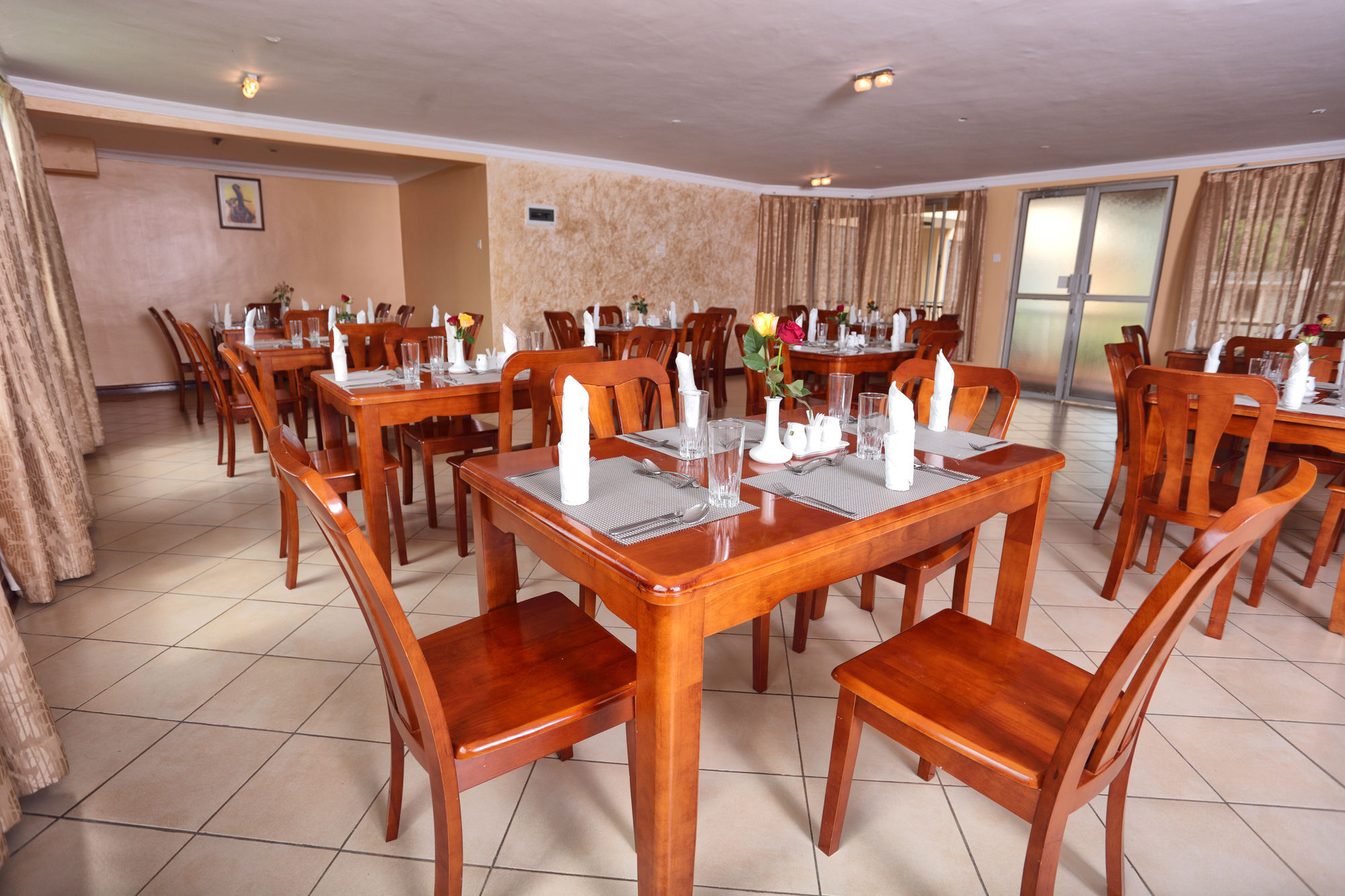 Longview Suites Hotel Nairobi Bagian luar foto