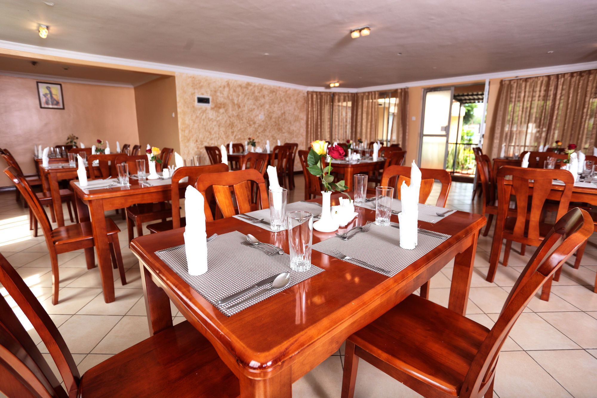 Longview Suites Hotel Nairobi Bagian luar foto